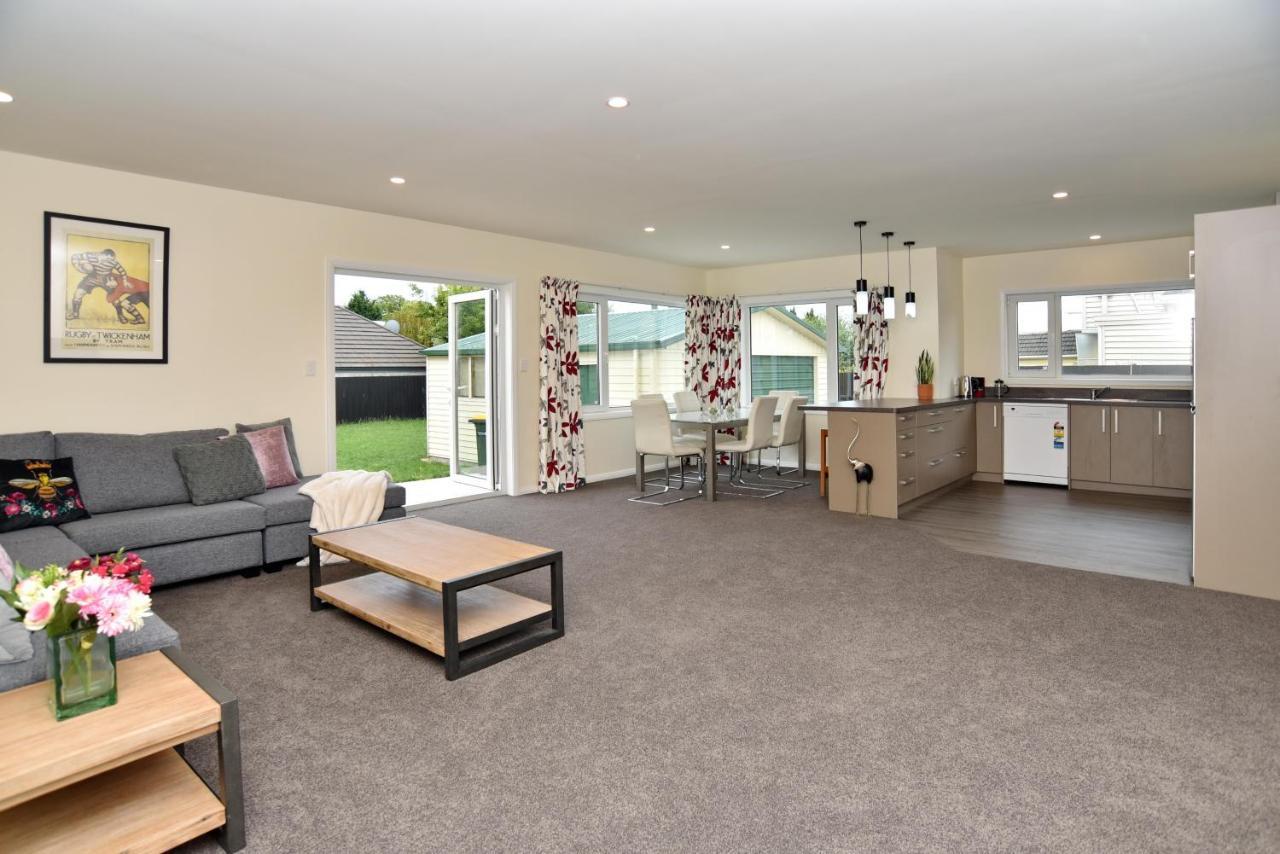 Weston Villa - Christchurch Holiday Homes 외부 사진