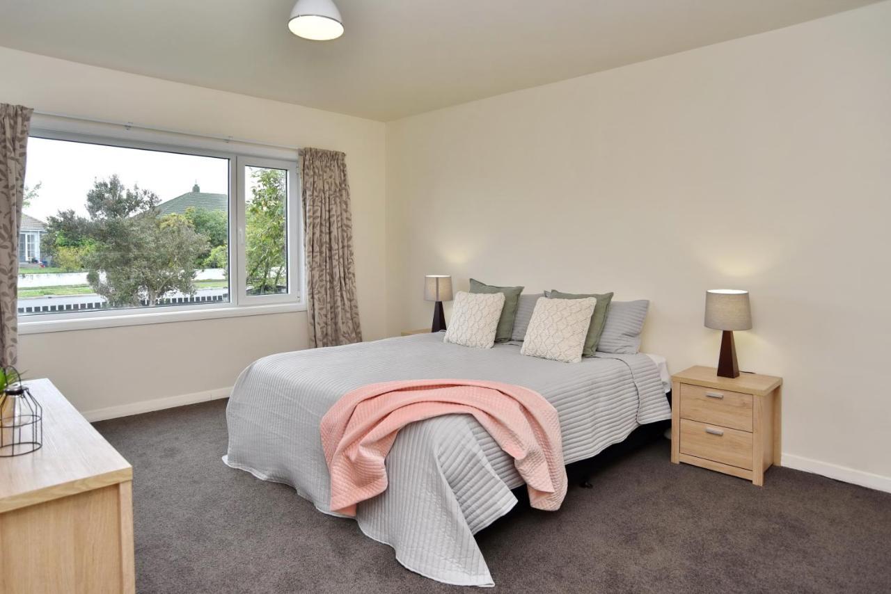 Weston Villa - Christchurch Holiday Homes 외부 사진