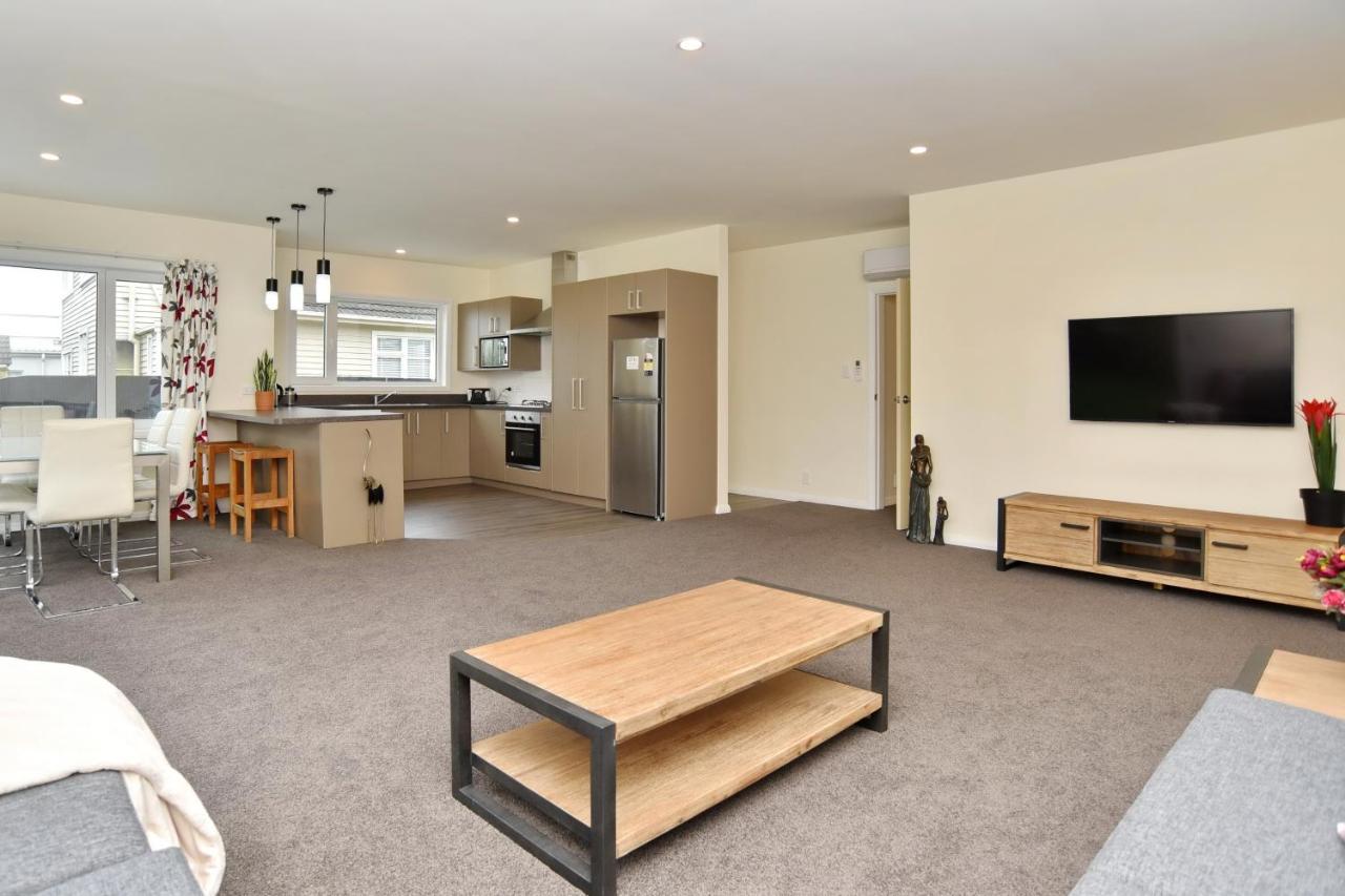 Weston Villa - Spacious & Family Friendly - Bookahome 크라이스트처치 외부 사진