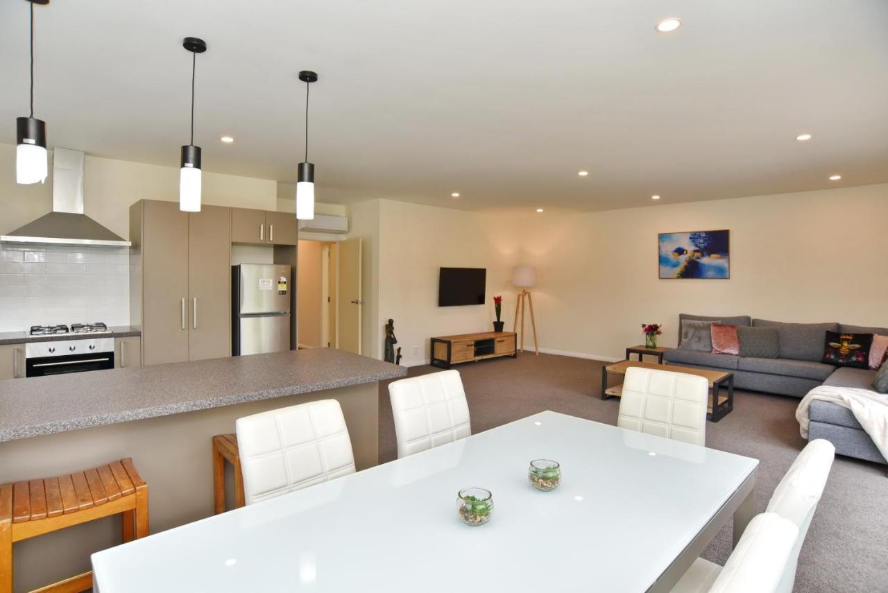 Weston Villa - Spacious & Family Friendly - Bookahome 크라이스트처치 외부 사진